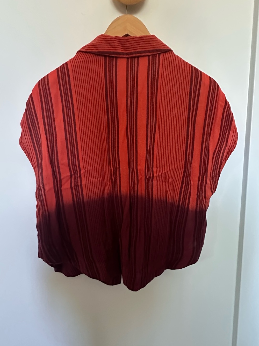 Sleeveless Ombre Button-Front - Picture 6 of 6